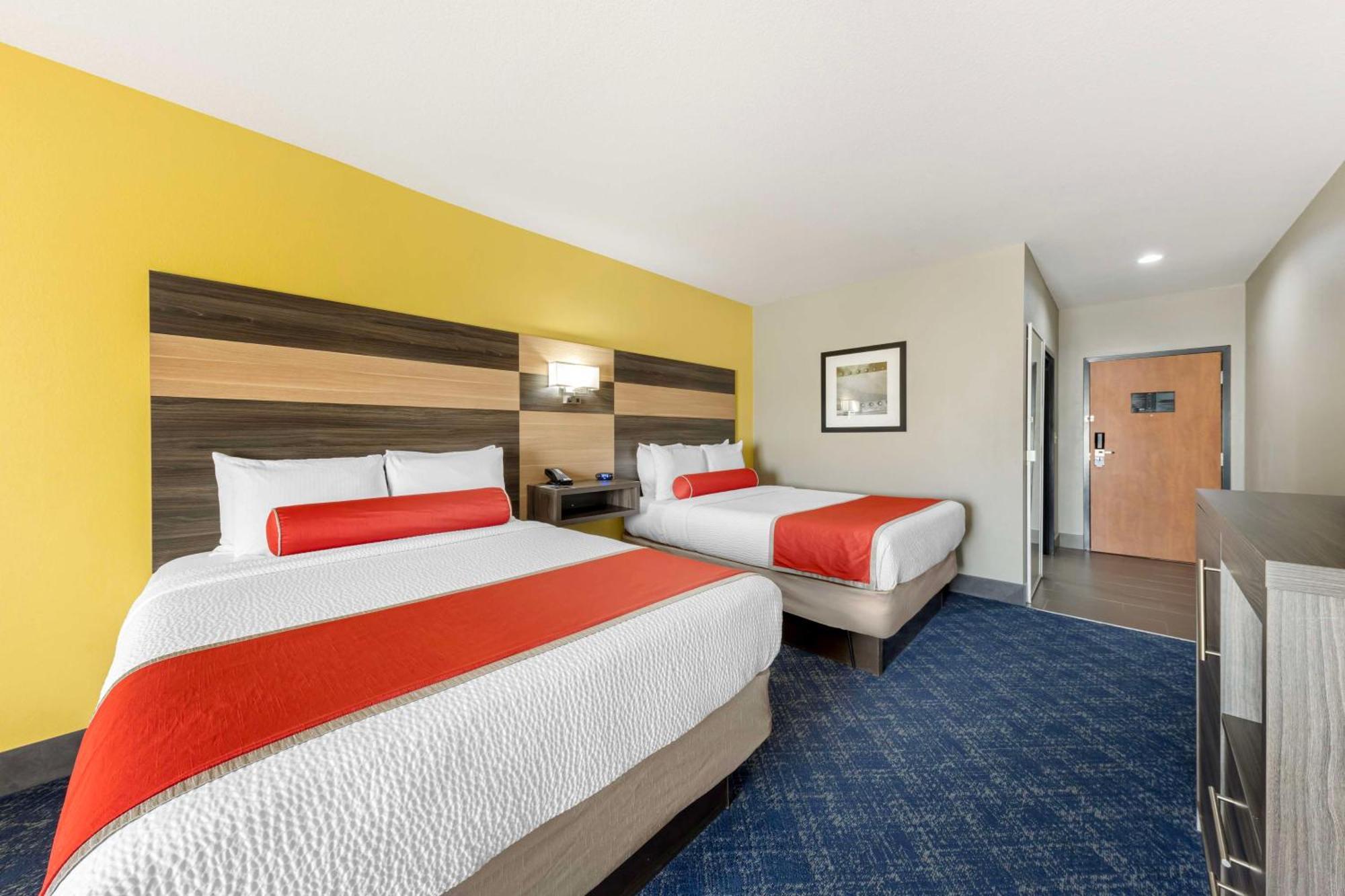 Best Western Plus Midwest City Inn & Suites Buitenkant foto