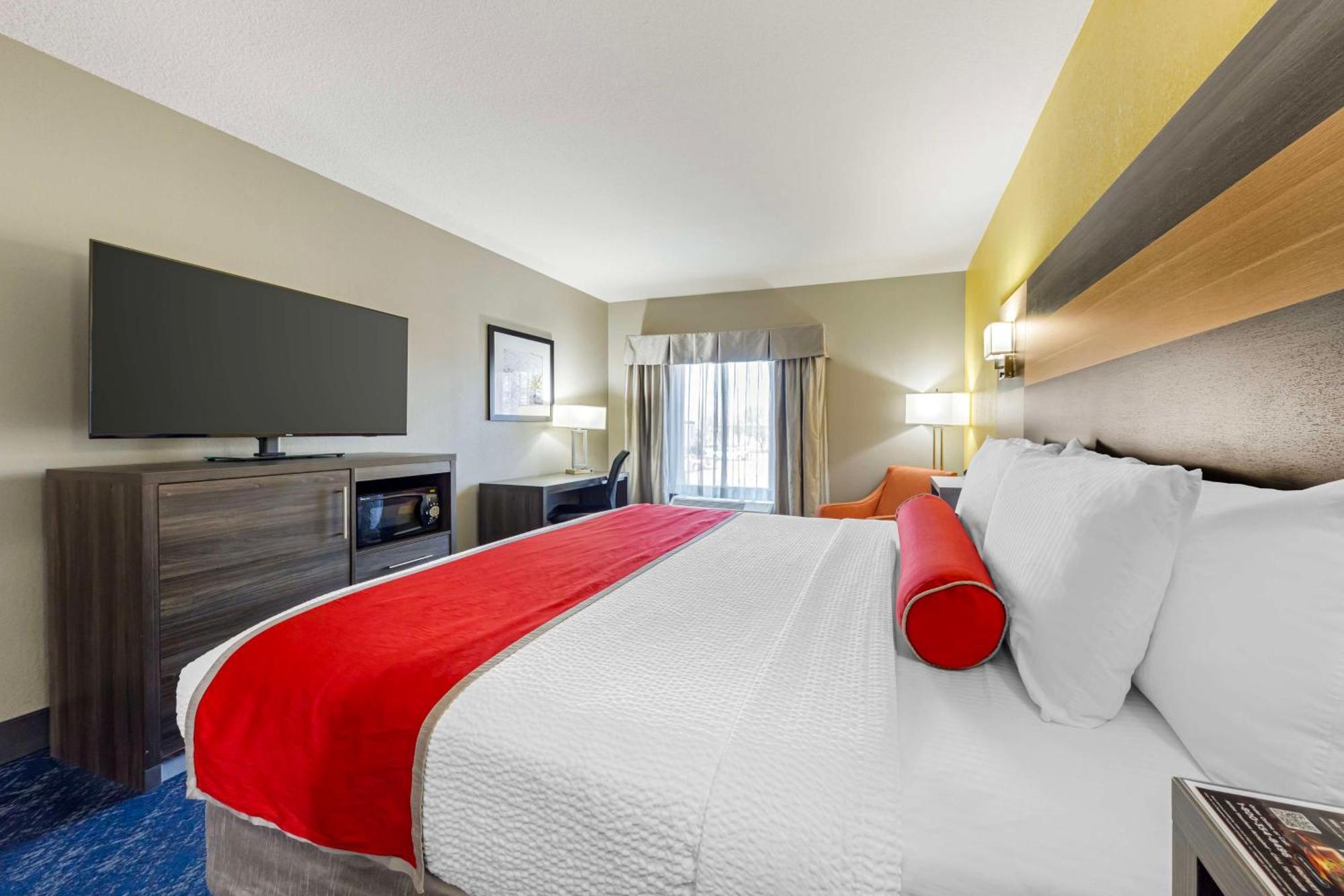 Best Western Plus Midwest City Inn & Suites Buitenkant foto