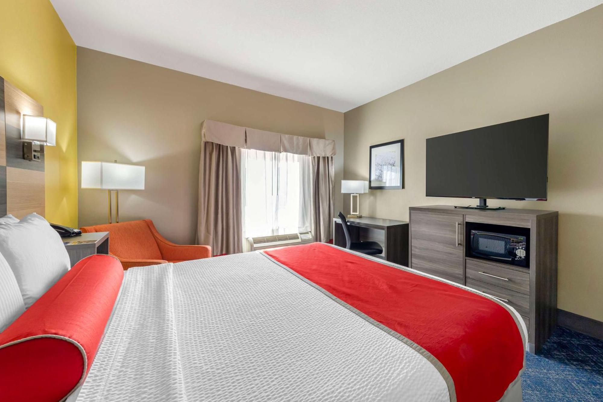 Best Western Plus Midwest City Inn & Suites Buitenkant foto
