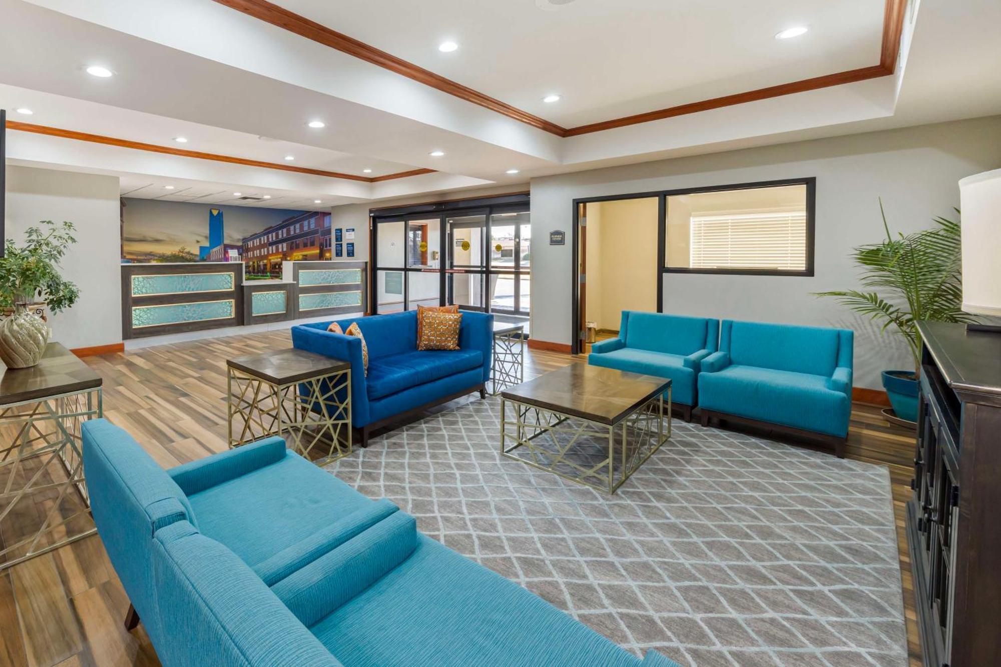 Best Western Plus Midwest City Inn & Suites Buitenkant foto