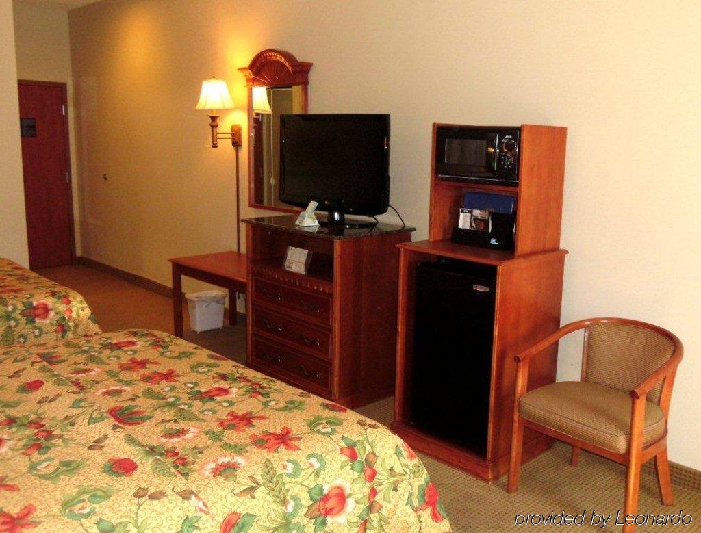 Best Western Plus Midwest City Inn & Suites Kamer foto